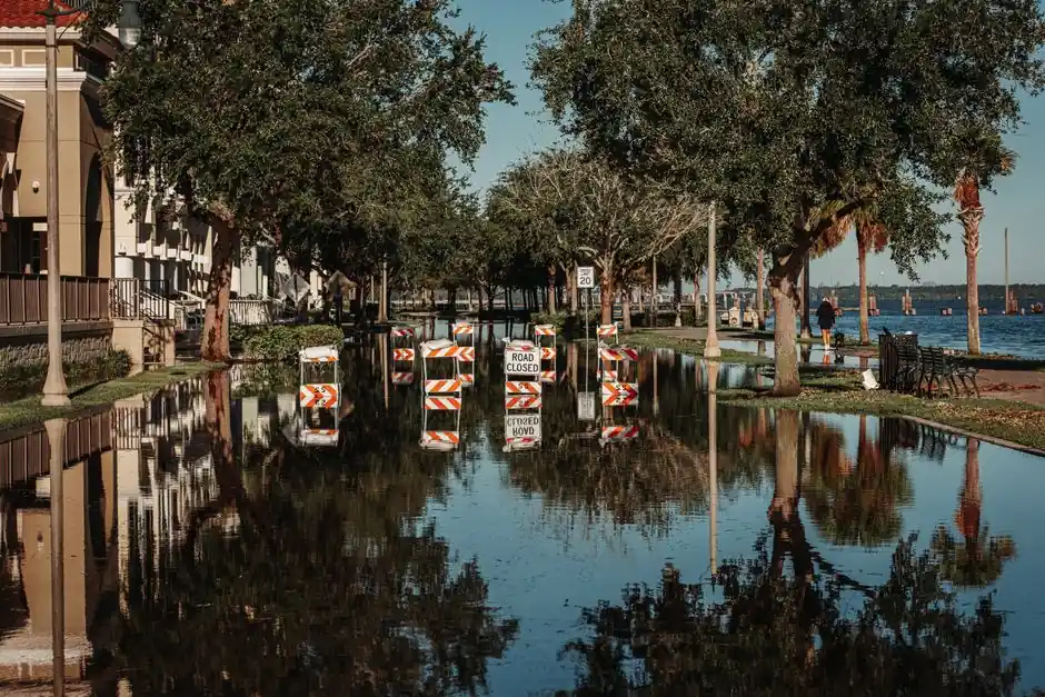Arizona Water Damage Pros technicians
